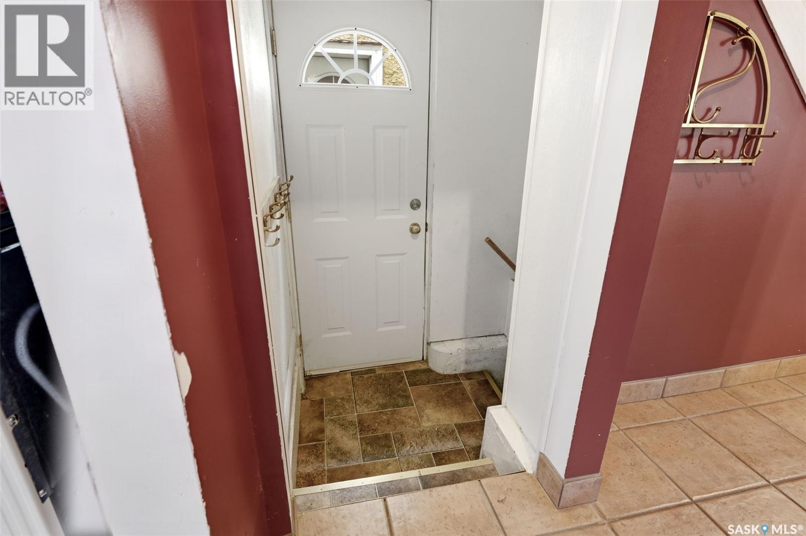 2242 Angus Street, Regina, Saskatchewan  S4T 2A2 - Photo 27 - SK045555