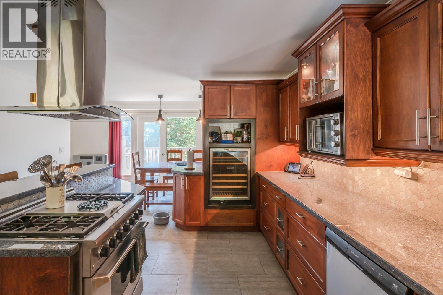 842 Grand Oro Road, Kaleden, British Columbia  V0H 1K0 - Photo 7 - 10394550