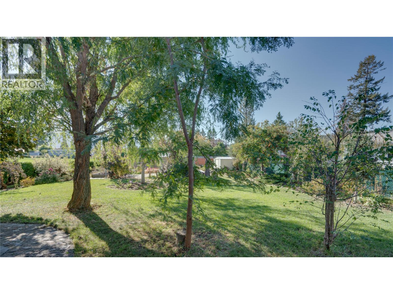 700 Bass Avenue, Enderby, British Columbia  V4Y 4B4 - Photo 48 - 10394922