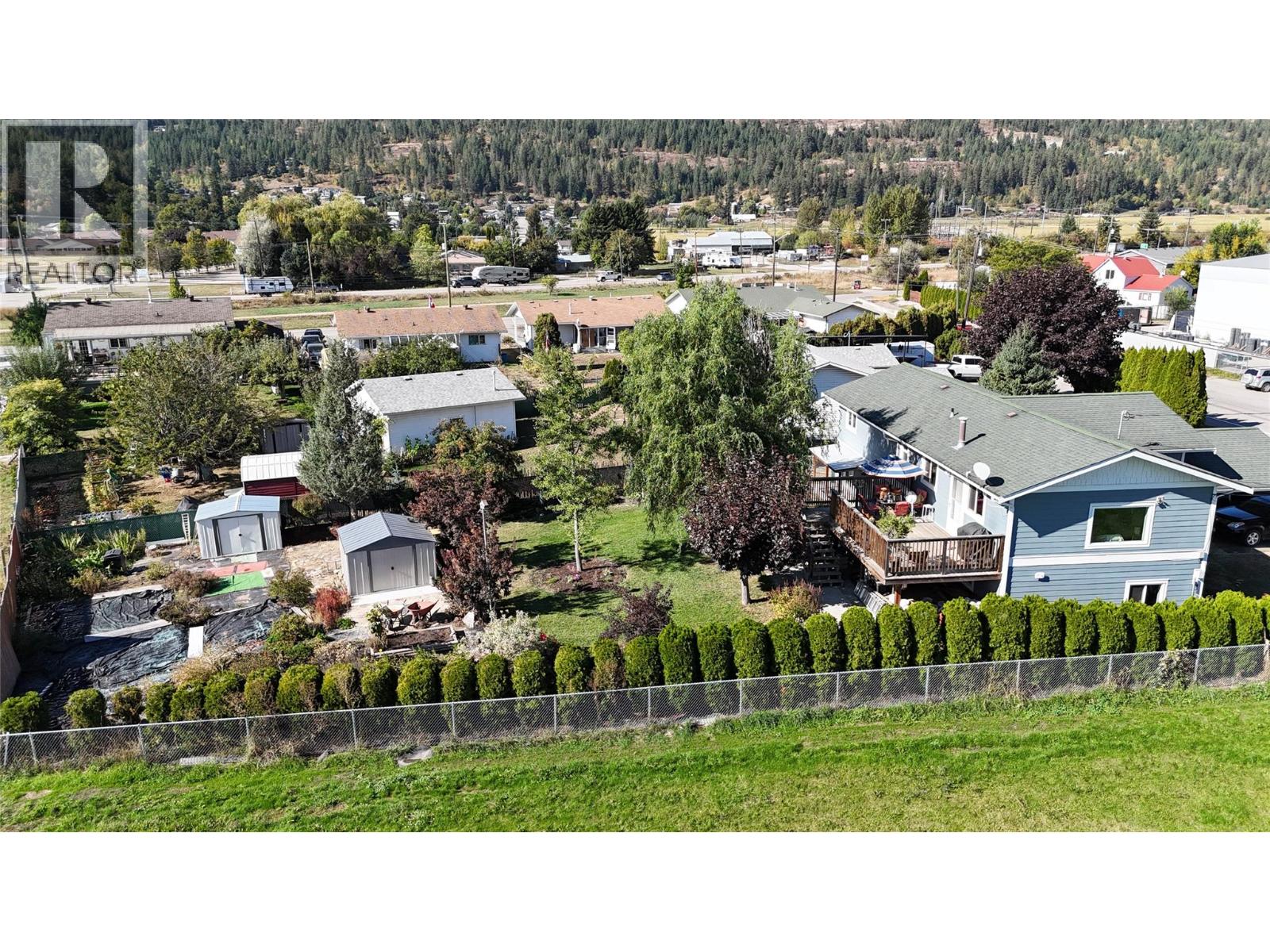700 Bass Avenue, Enderby, British Columbia  V4Y 4B4 - Photo 41 - 10394922