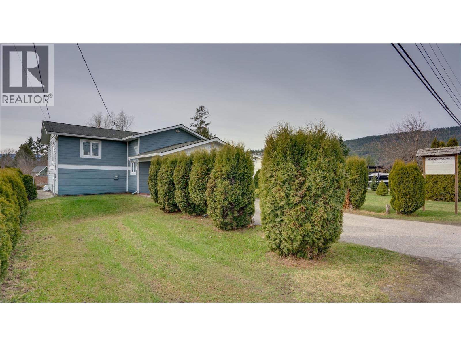 700 Bass Avenue, Enderby, British Columbia  V4Y 4B4 - Photo 56 - 10394922