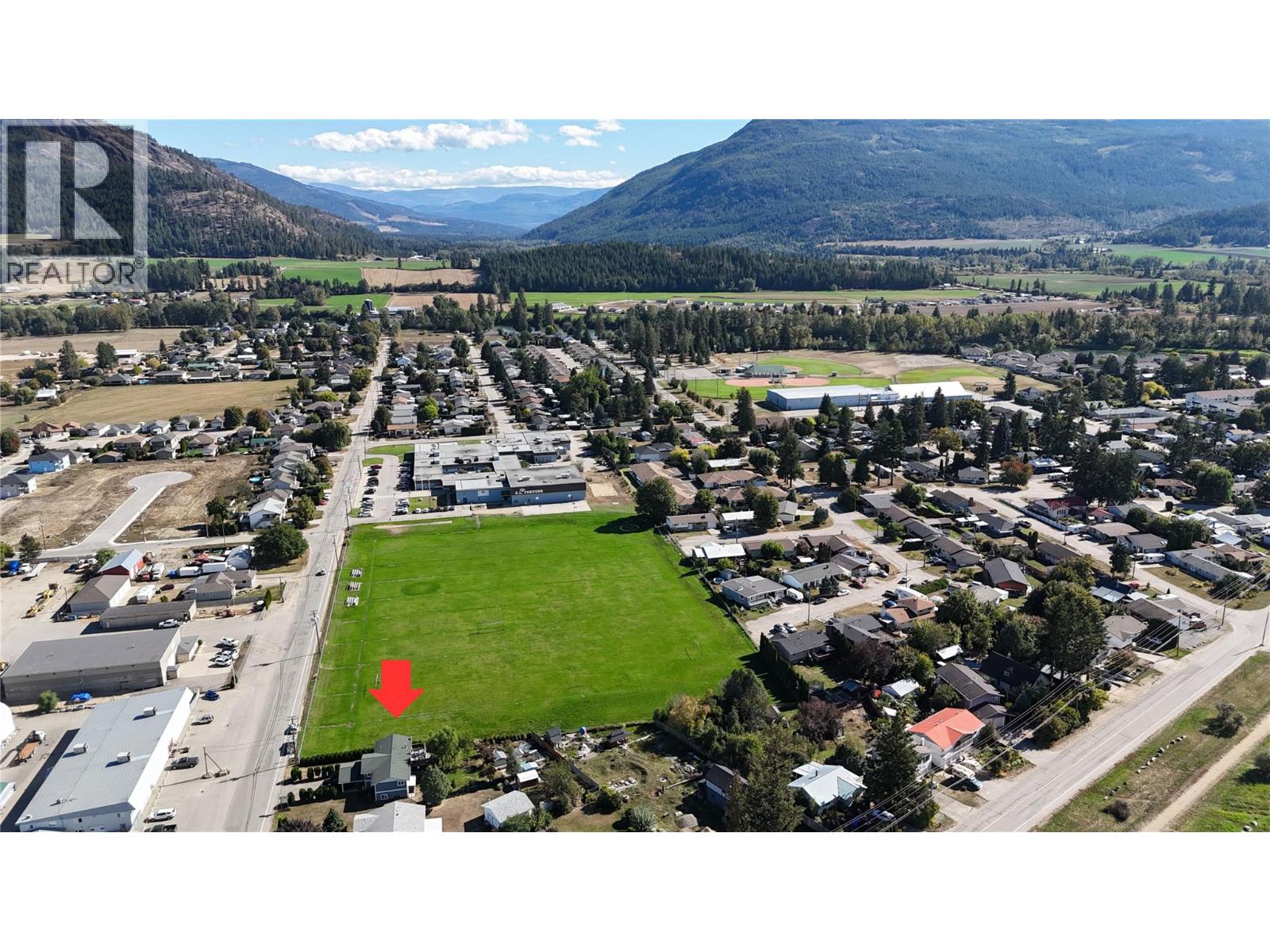 700 Bass Avenue, Enderby, British Columbia  V4Y 4B4 - Photo 60 - 10394922