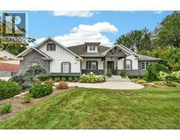 625 ROSELAND DRIVE South, Windsor, Ontario