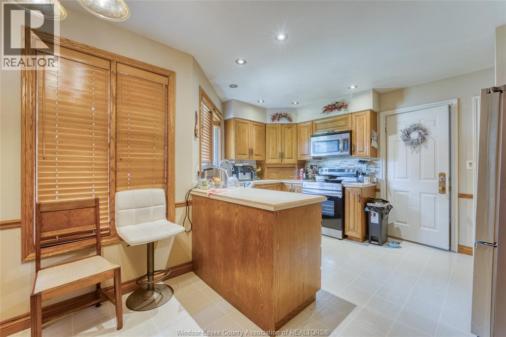 54 Shawnee Court, Leamington, Ontario  N8H 5A9 - Photo 11 - 26019852