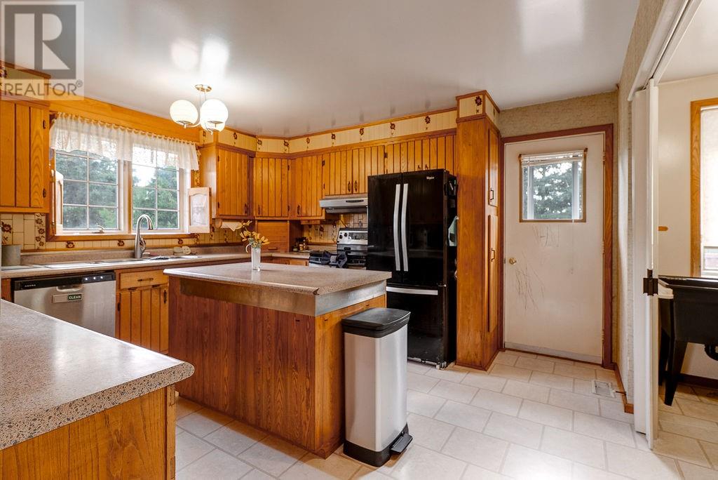 4555 Dupuis Drive, Hanmer, Ontario  P3P 0B3 - Photo 2 - 2129808