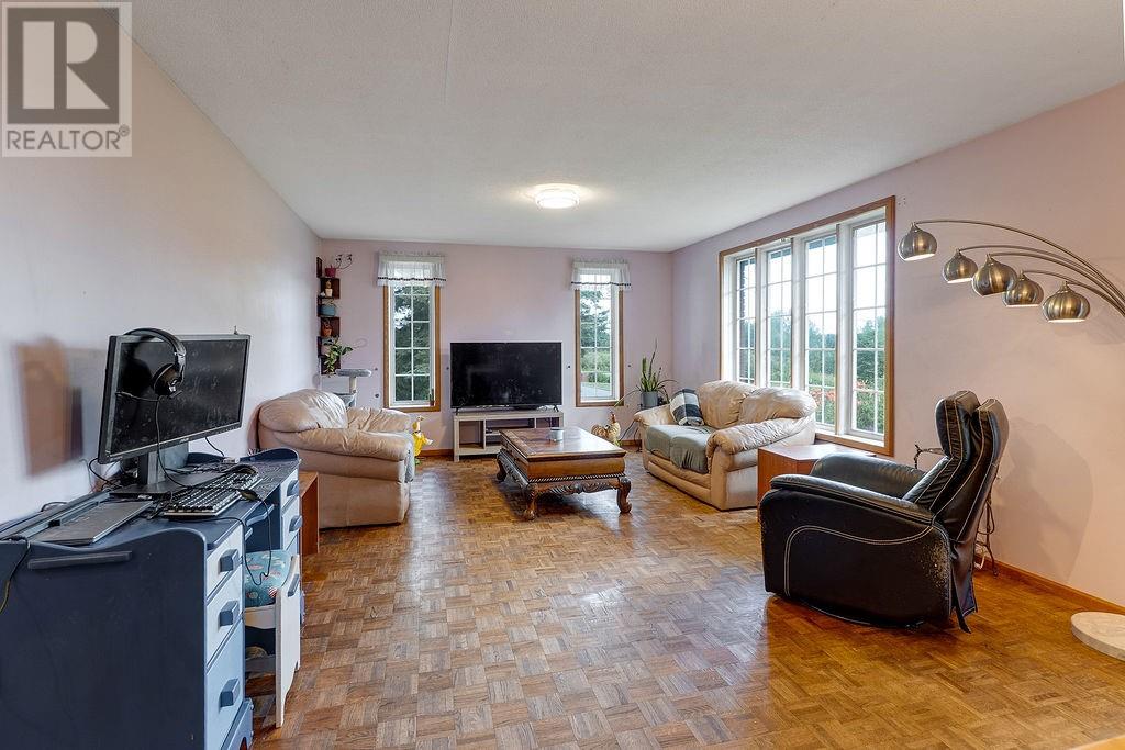4555 Dupuis Drive, Hanmer, Ontario  P3P 0B3 - Photo 6 - 2129808