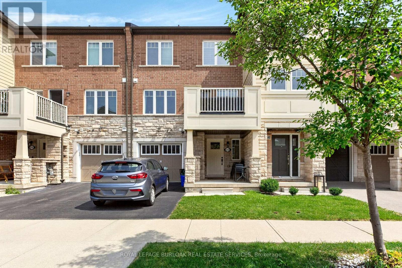 312 JEMIMA DRIVE, Oakville, Ontario
