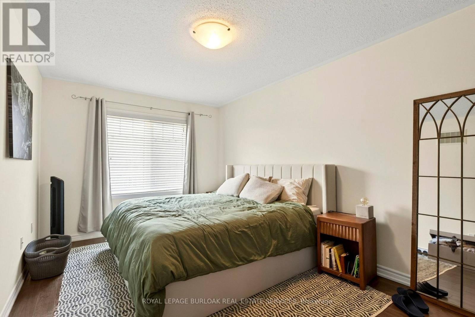 312 Jemima Drive, Oakville, Ontario  L6M 0V6 - Photo 18 - W13592560