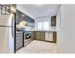77 MCALISTER AVENUE, Richmond Hill, Ontario