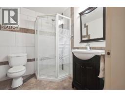 183 Magic Drive, Kelowna, British Columbia  V1V 1N2 - Photo 38 - 10396331