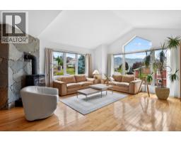 183 Magic Drive, Kelowna, British Columbia  V1V 1N2 - Photo 4 - 10396331