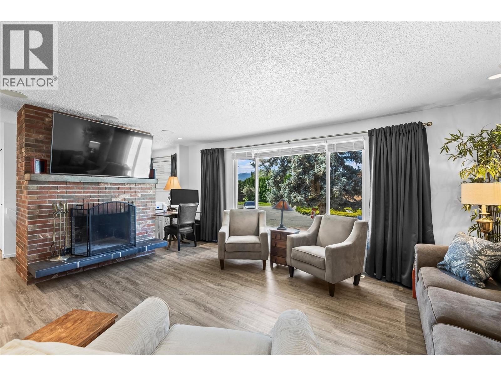 992 Grenfell Court, Kelowna, British Columbia  V1Y 8C5 - Photo 11 - 10386422