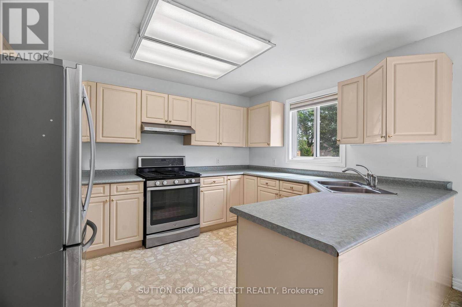 1904 Downes Court, London North, Ontario  N6G 5E8 - Photo 11 - X13676090