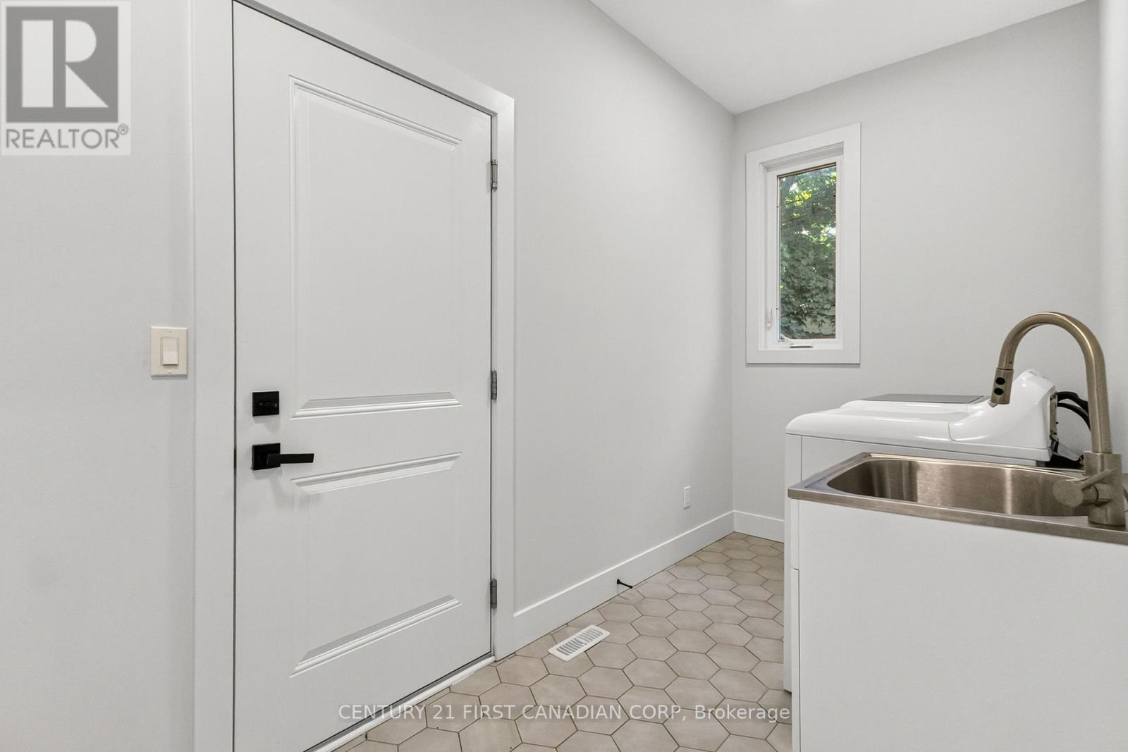 775 Verulam Street, London South, Ontario  N6C 3A7 - Photo 19 - X13676282