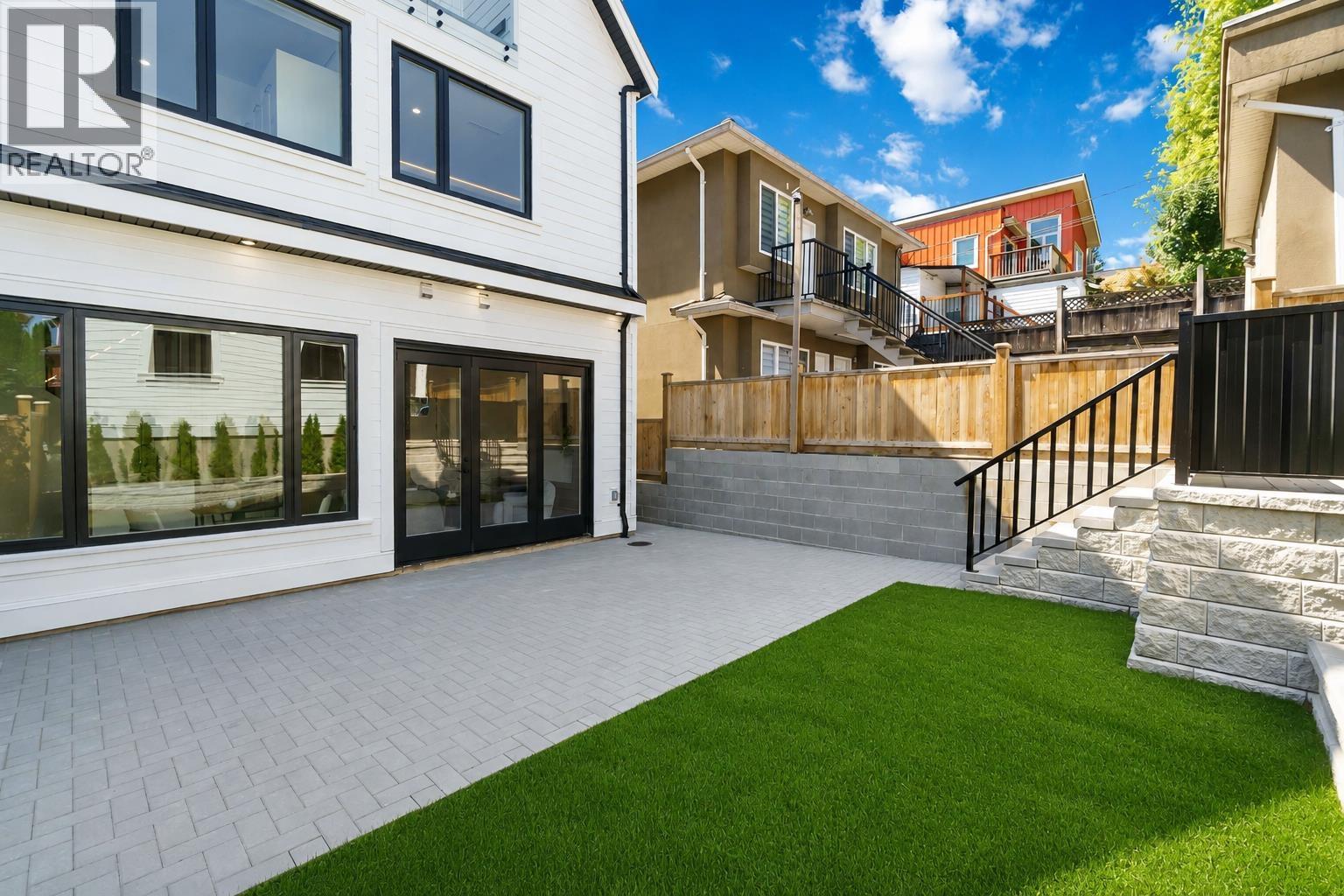 2 3271 E Georgia Street, Vancouver, British Columbia V5K 2L2 - Photo 31 - R3155089