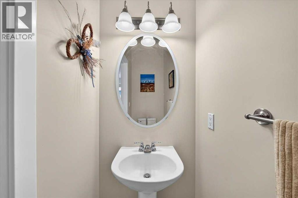 60 Sherwood Crescent NW, Calgary, Alberta  T3R 0G2 - Photo 20 - A2322660
