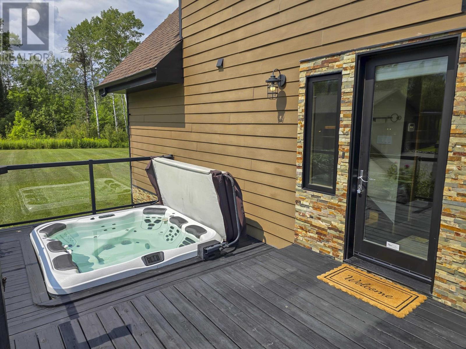 6065 Loch Lomond Road, Thunder, Ontario  P7J 1E7 - Photo 40 - TB2602350
