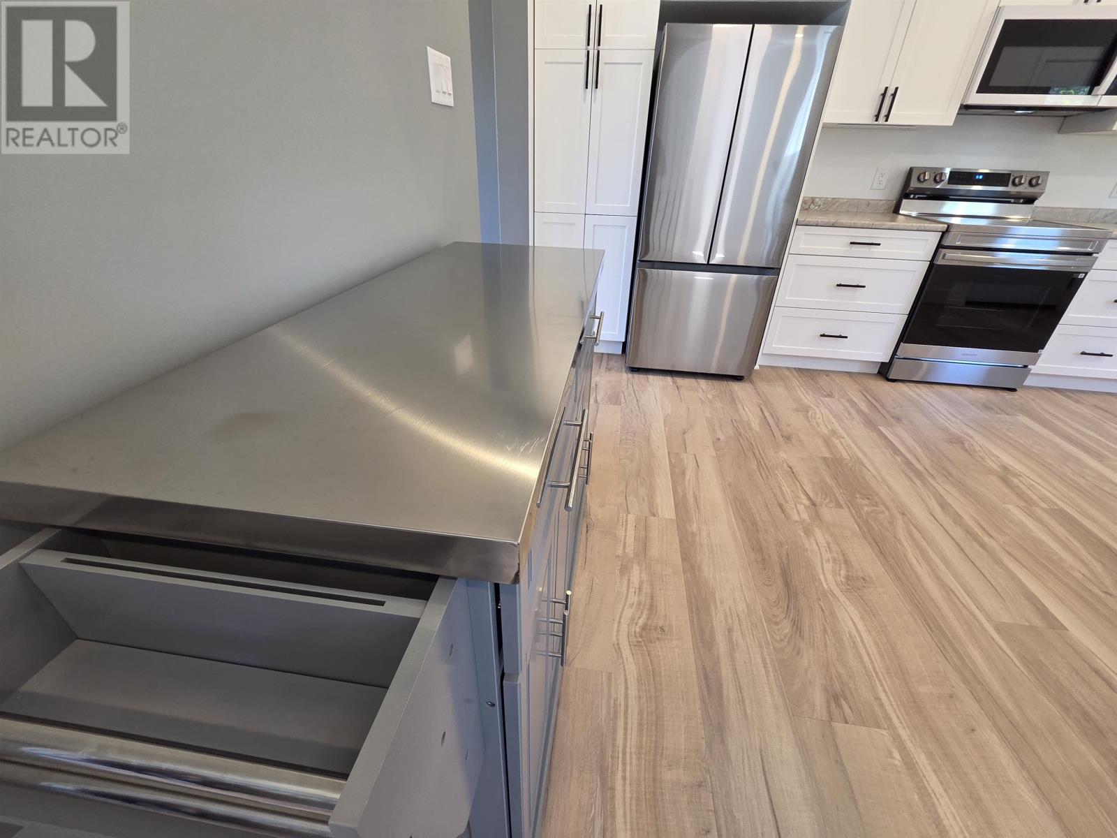 78 Timmins St, Red Rock, Ontario  P0T 2P0 - Photo 7 - TB2602365