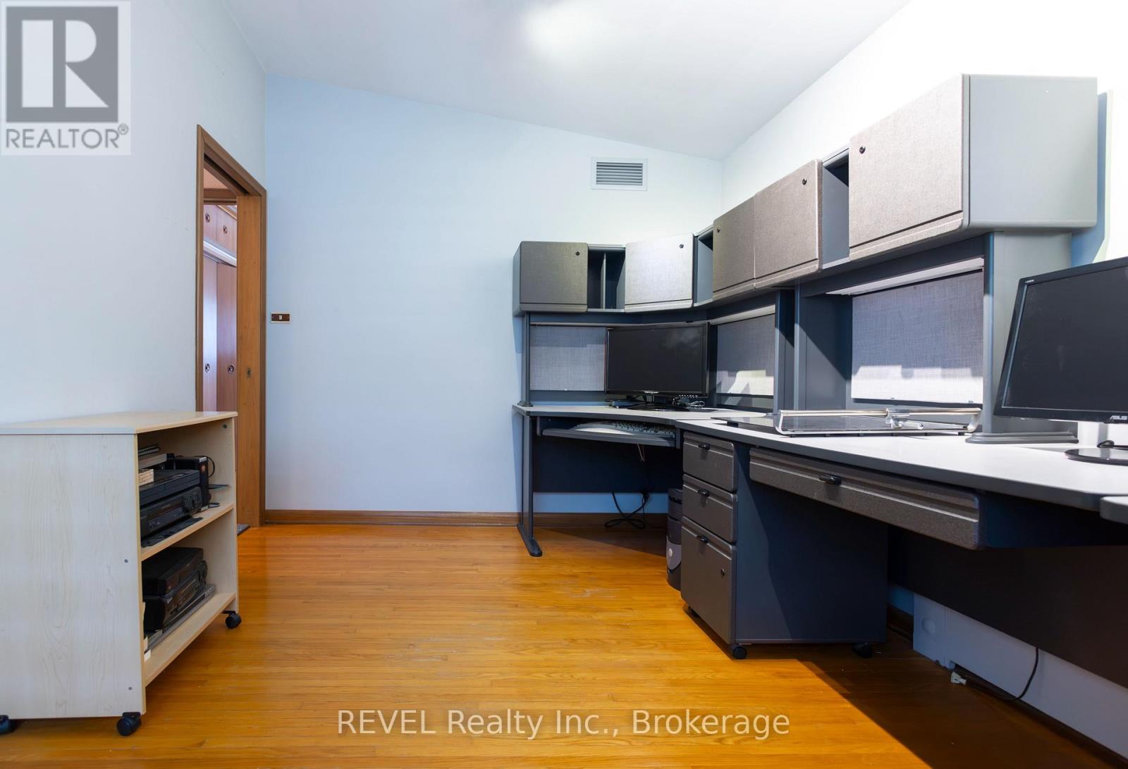 7 Glenayr Place, St. Catharines, Ontario  L2T 2A2 - Photo 28 - X13676204