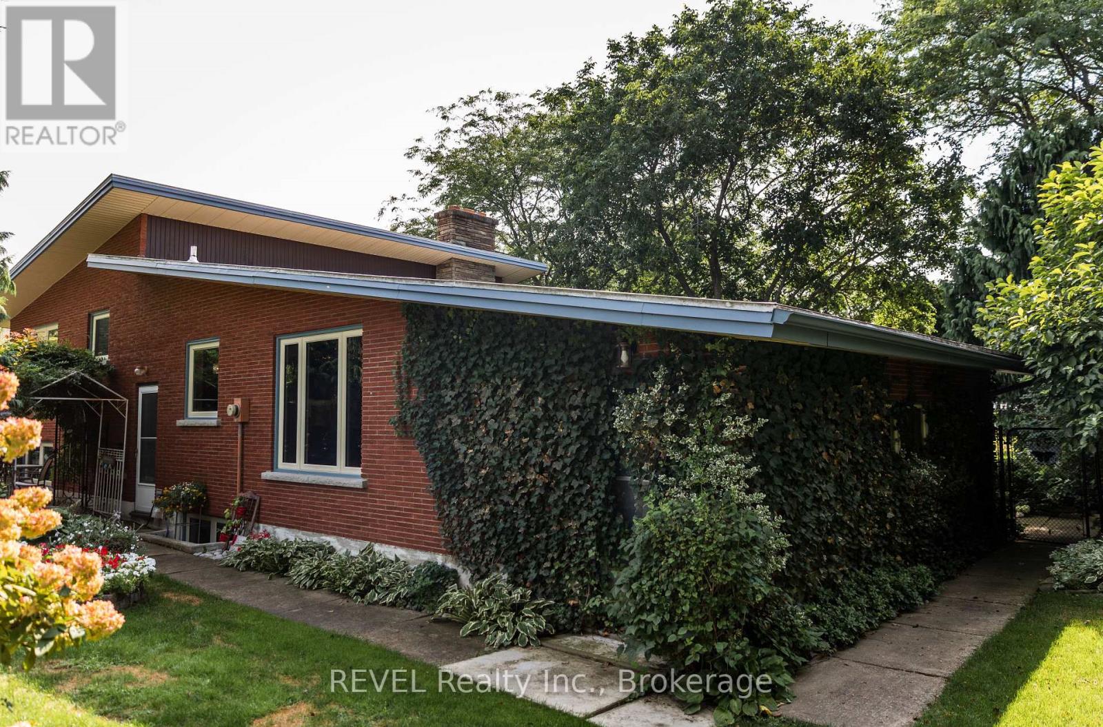 7 Glenayr Place, St. Catharines, Ontario  L2T 2A2 - Photo 44 - X13676204