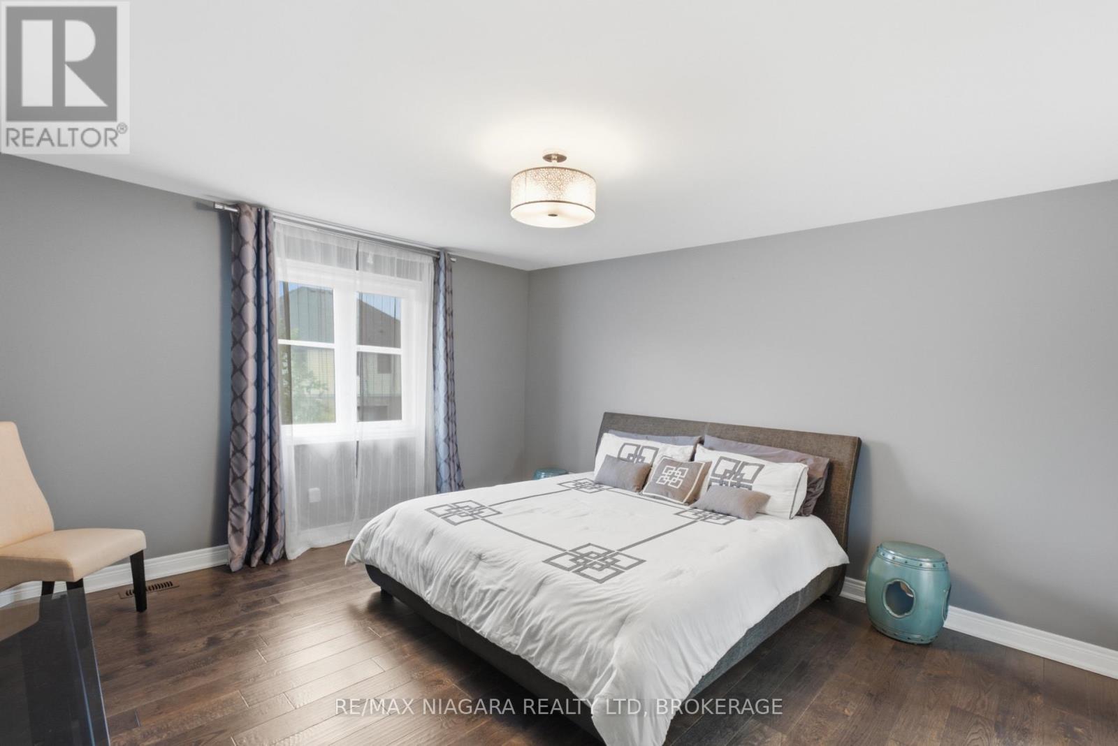 9305 Eagle Ridge Drive, Niagara Falls (Forestview), Ontario  L2H 0G4 - Photo 13 - X13676292