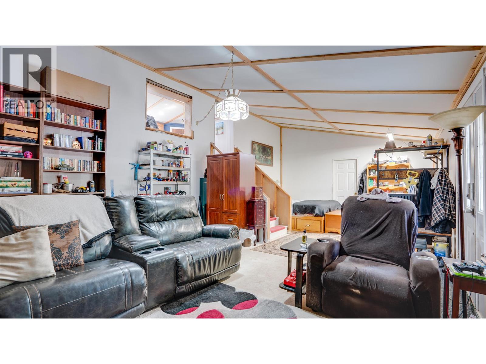 2996 Brockman Road, Salmon Arm, British Columbia  V1E 3K5 - Photo 37 - 10397533