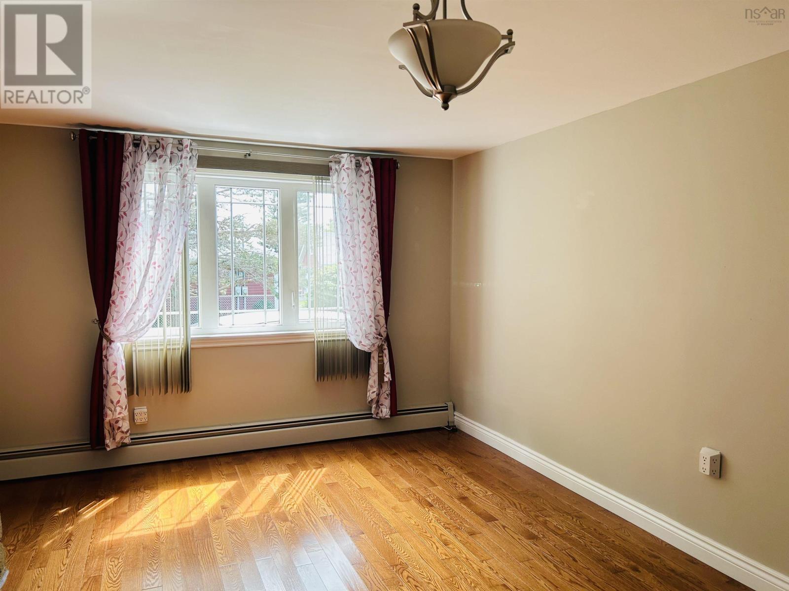 3436 Wood Avenue, New Waterford, Nova Scotia  B1H 1V3 - Photo 12 - 202620610