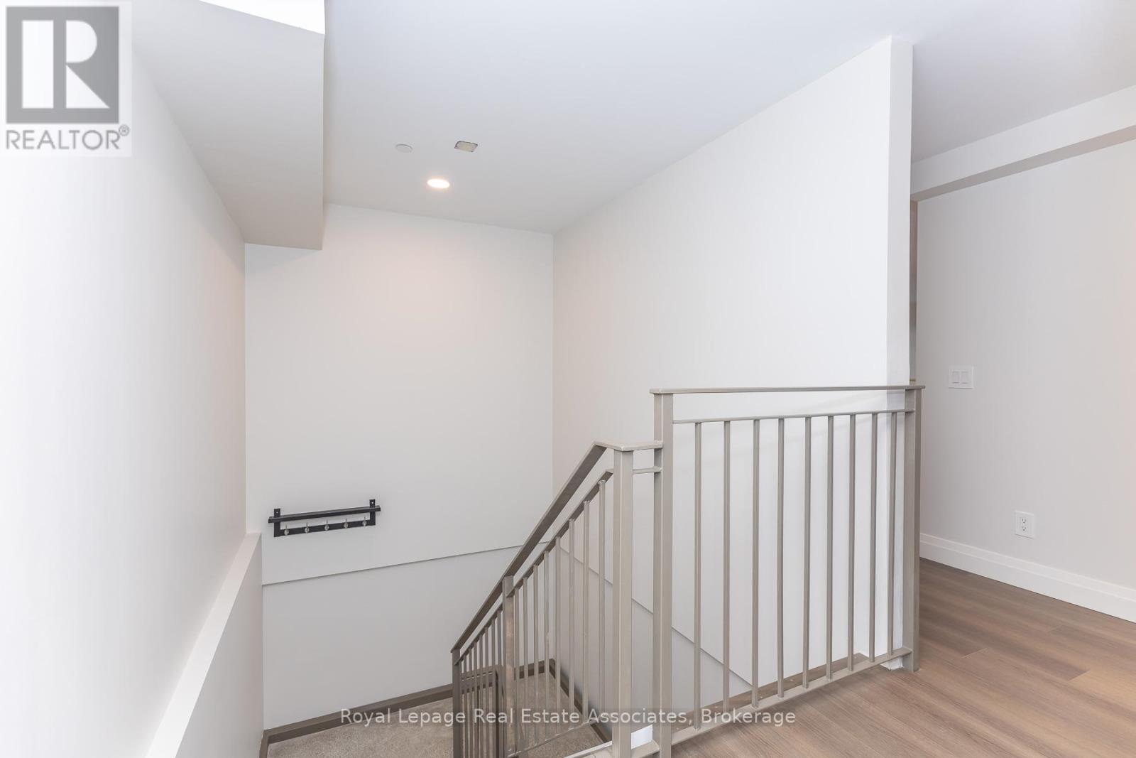 401 - 1000 Bathurst Street, Toronto, Ontario  M5R 3G7 - Photo 18 - C13081894