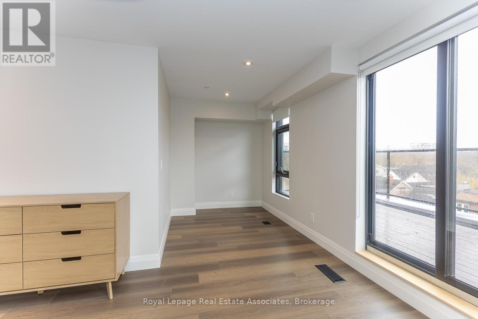 401 - 1000 Bathurst Street, Toronto, Ontario  M5R 3G7 - Photo 24 - C13081894