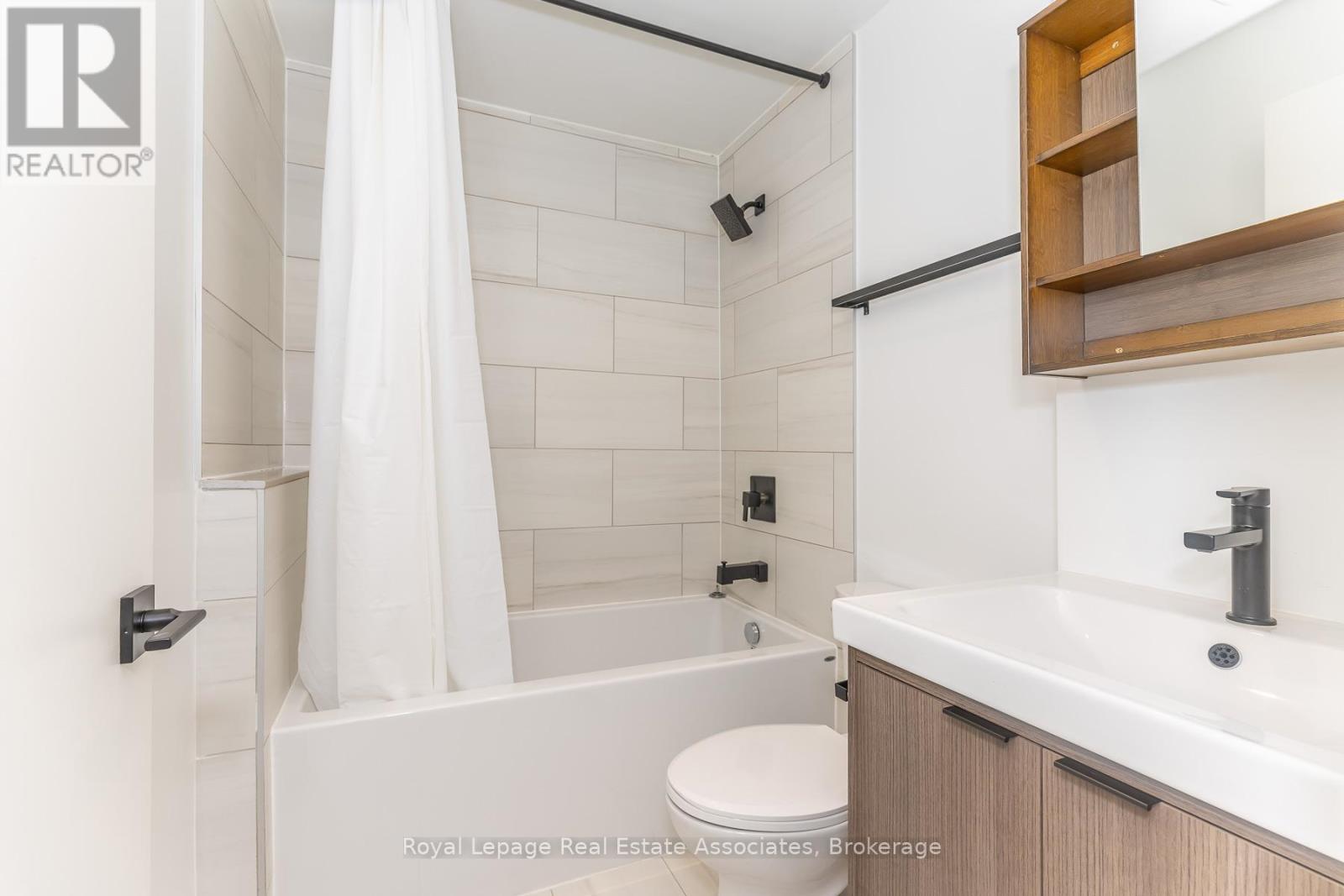 401 - 1000 Bathurst Street, Toronto, Ontario  M5R 3G7 - Photo 14 - C13081894