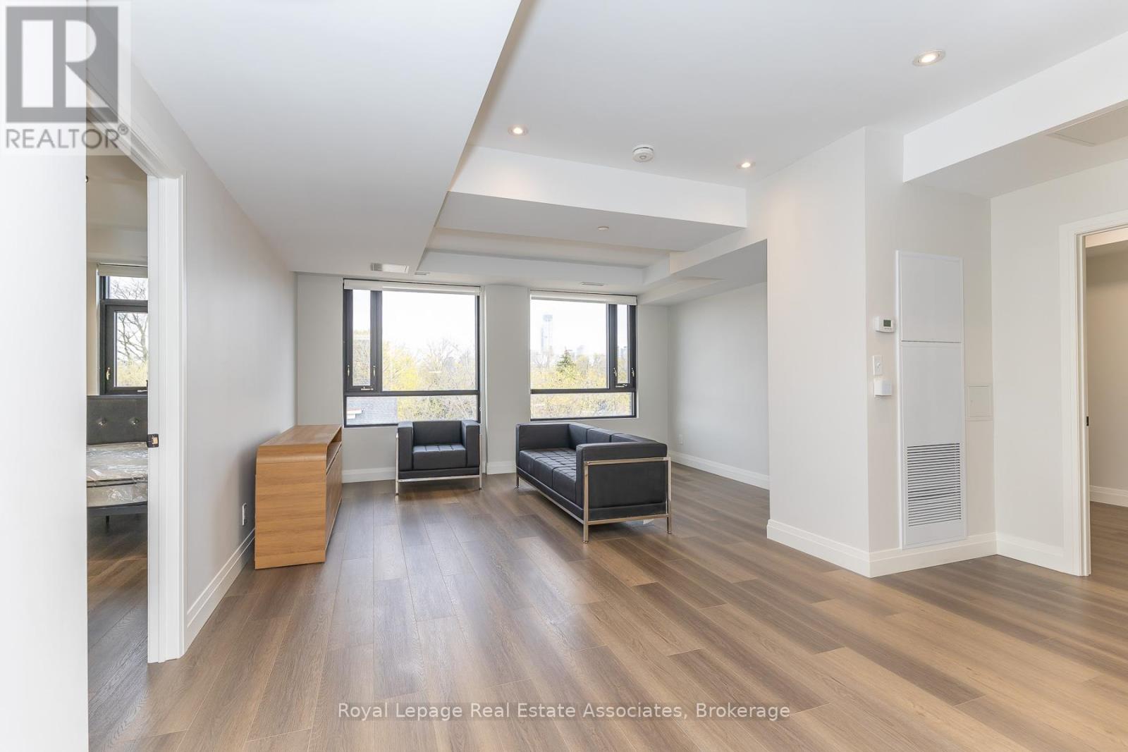 401 - 1000 Bathurst Street, Toronto, Ontario  M5R 3G7 - Photo 6 - C13081894