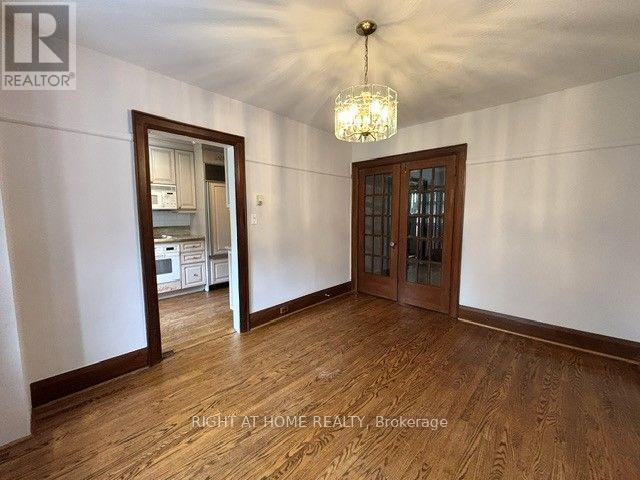 77 St Germain Avenue, Toronto, Ontario M5M 1V9 - Photo 13 - C13547390
