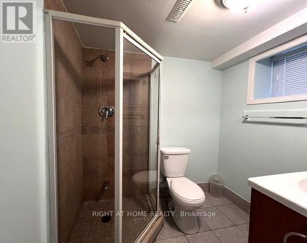 77 St Germain Avenue, Toronto, Ontario  M5M 1V9 - Photo 25 - C13547390