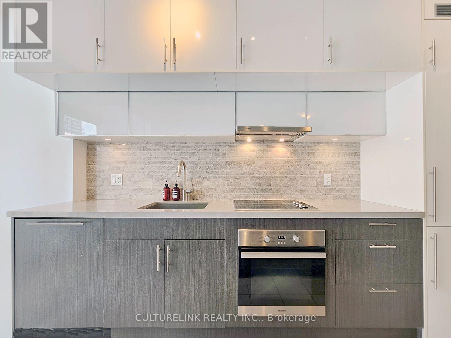 1712 - 8 Mercer Street, Toronto, Ontario  M5V 0C4 - Photo 4 - C13675848