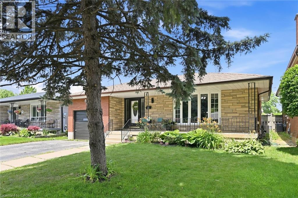 15 Edgar Drive, Brantford, Ontario  N3R 6X7 - Photo 3 - 40855832