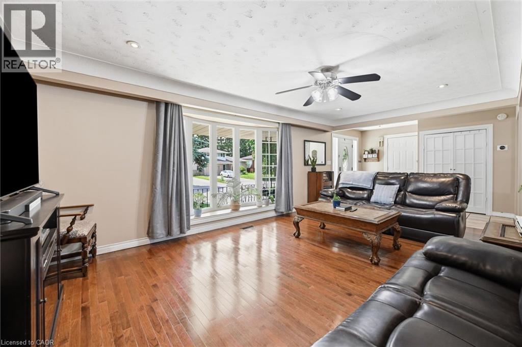 15 Edgar Drive, Brantford, Ontario  N3R 6X7 - Photo 6 - 40855832