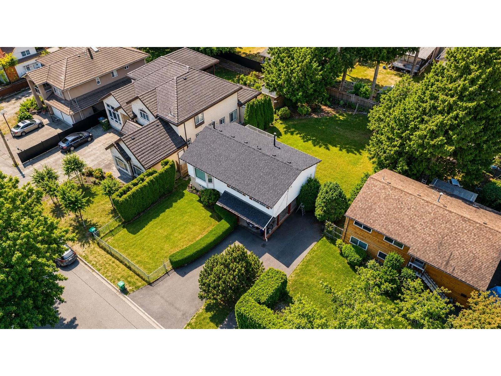 6331 129a Street, Surrey, British Columbia  V3X 1R9 - Photo 3 - R3155382