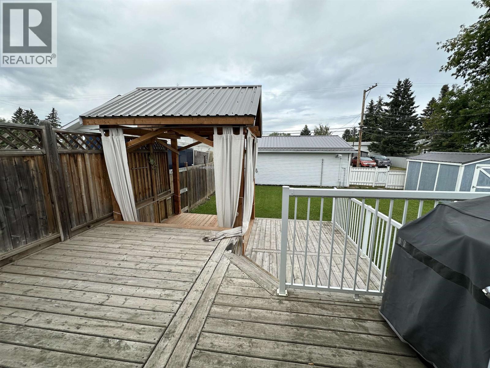 10312 104 Avenue, Fort St. John, British Columbia  V1J 2K7 - Photo 20 - R3155490