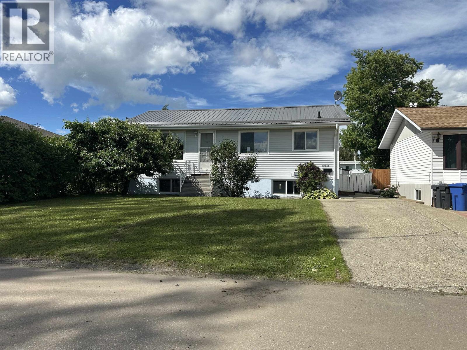 10312 104 Avenue, Fort St. John, British Columbia  V1J 2K7 - Photo 1 - R3155490