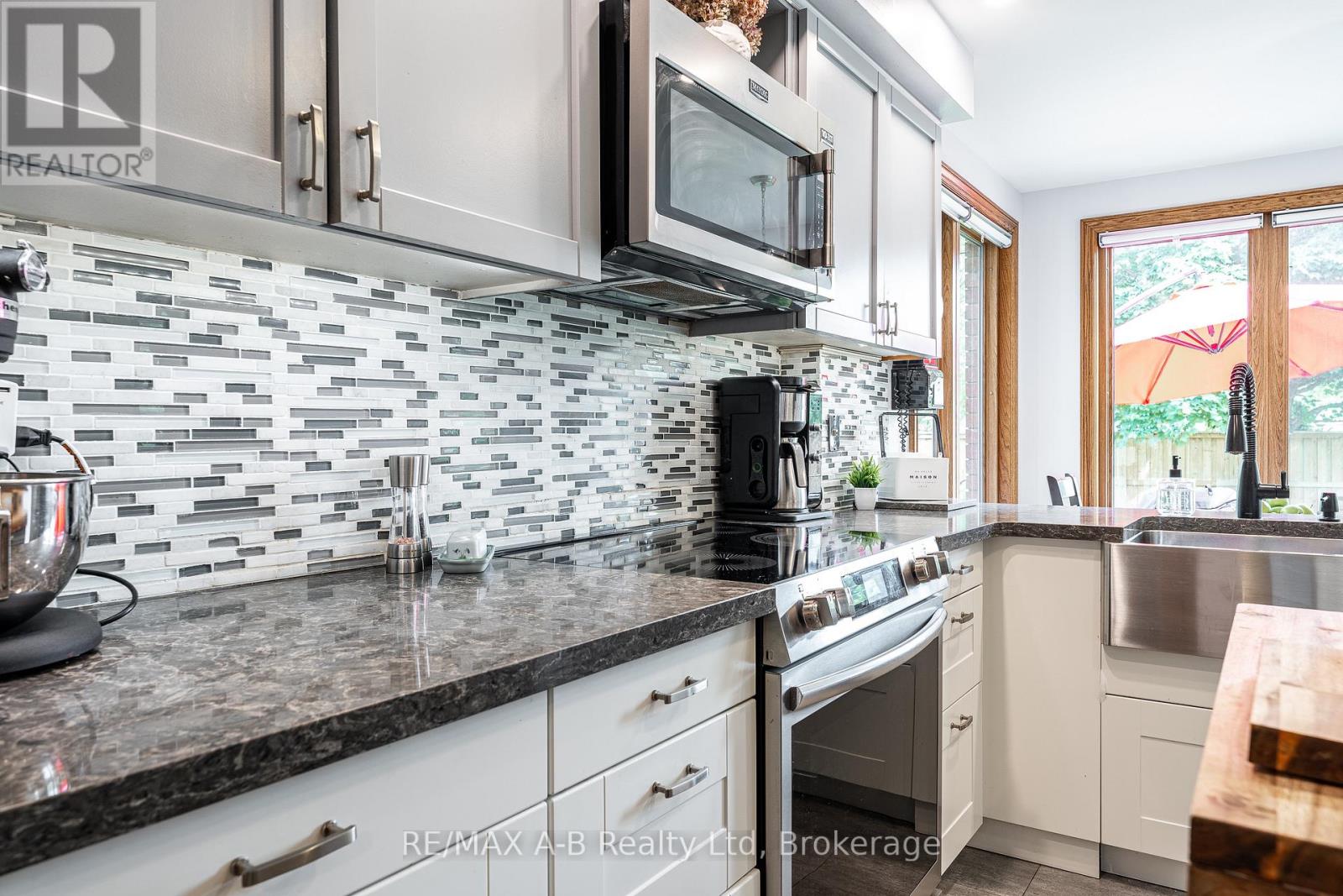45 Magwood Court, Stratford, Ontario  N4Z 1G3 - Photo 11 - X13676080