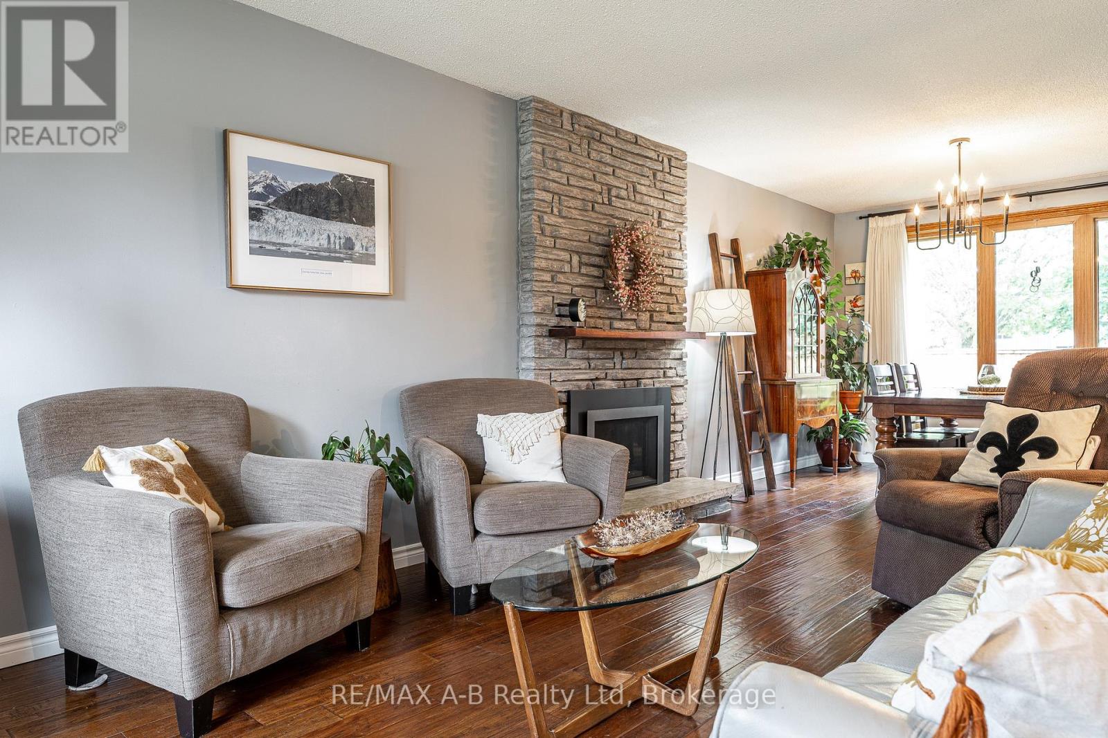 45 Magwood Court, Stratford, Ontario  N4Z 1G3 - Photo 3 - X13676080