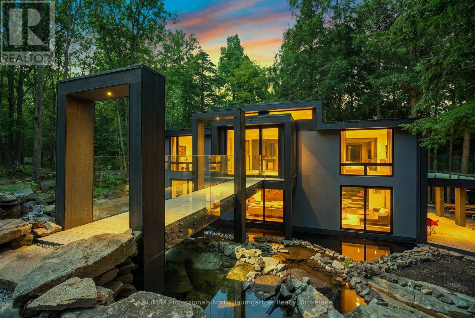 1433 BUCKSLIDE ROAD, Algonquin Highlands, Ontario