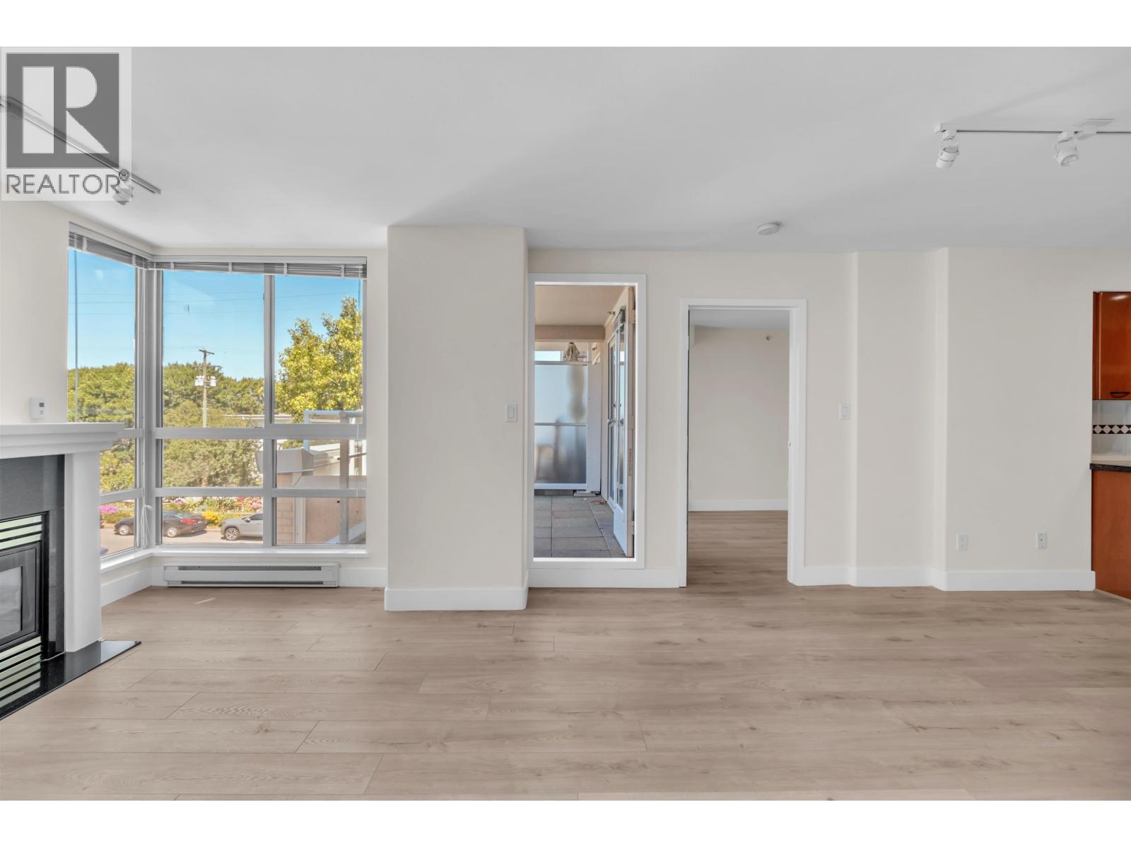 403 1818 W 6th Avenue, Vancouver, British Columbia  V6J 1R6 - Photo 9 - R3138443