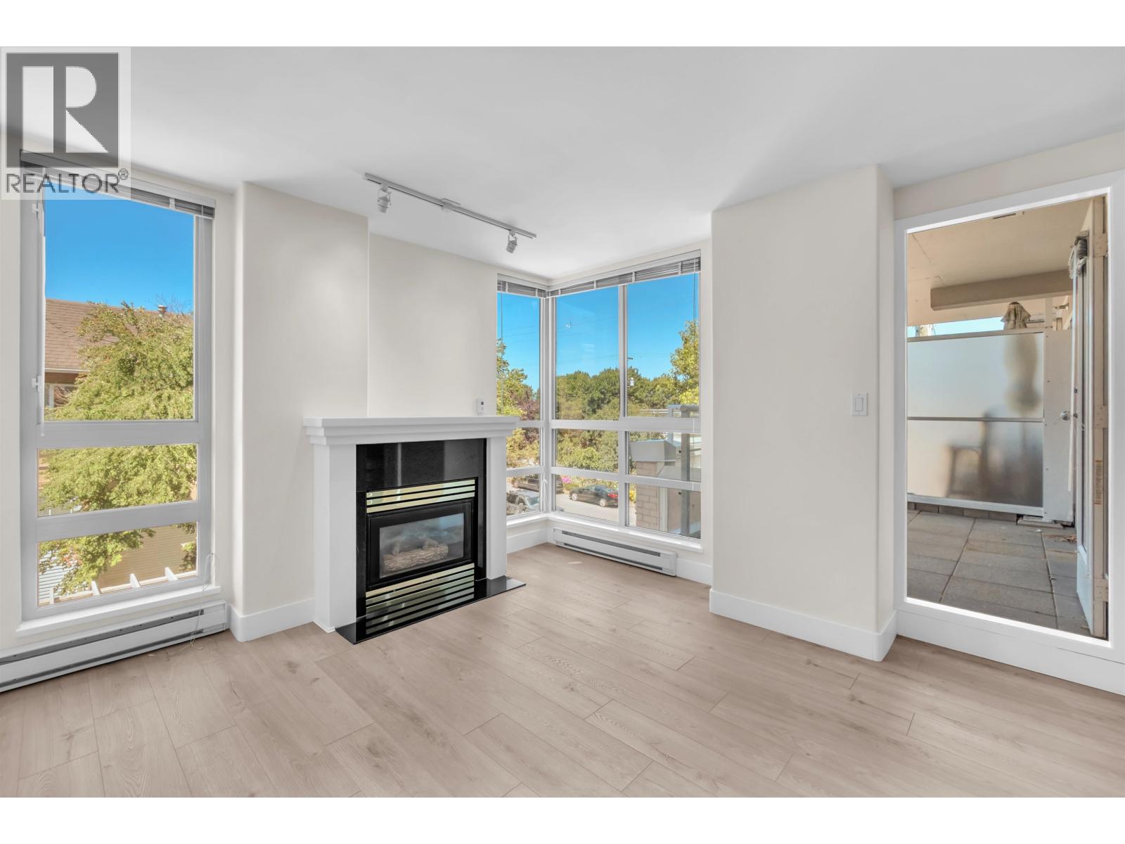 403 1818 W 6th Avenue, Vancouver, British Columbia  V6J 1R6 - Photo 10 - R3138443