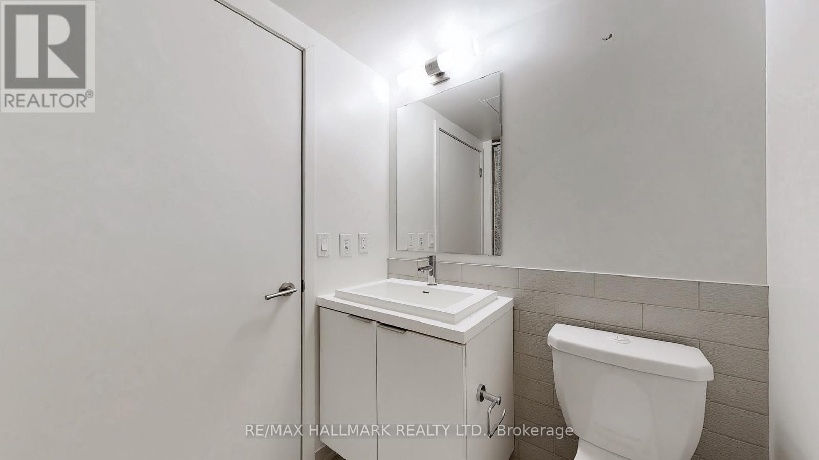 808 - 6 Sonic Way, Toronto, Ontario  M3C 0P1 - Photo 14 - C13675986