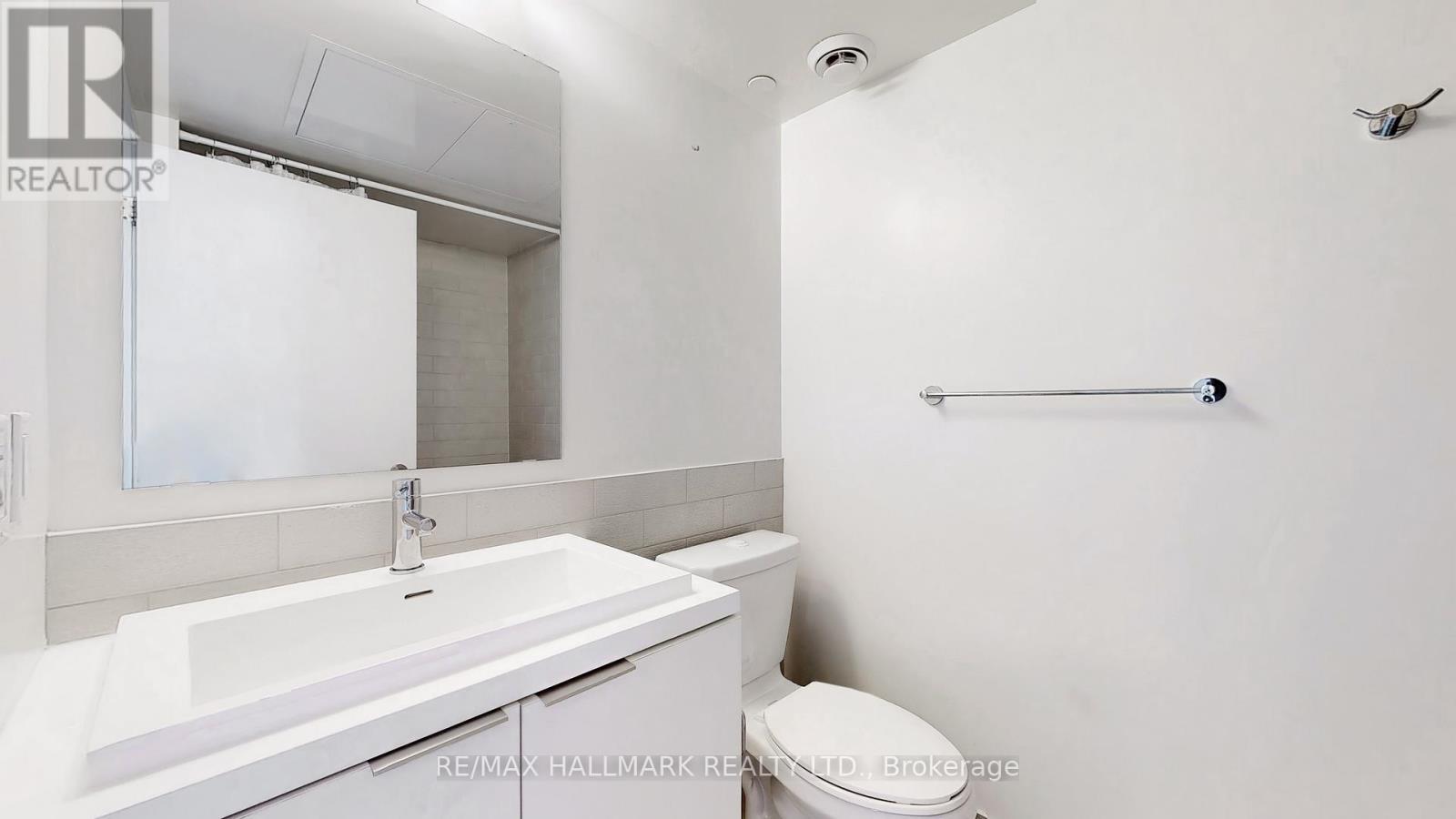 808 - 6 Sonic Way, Toronto, Ontario  M3C 0P1 - Photo 15 - C13675986