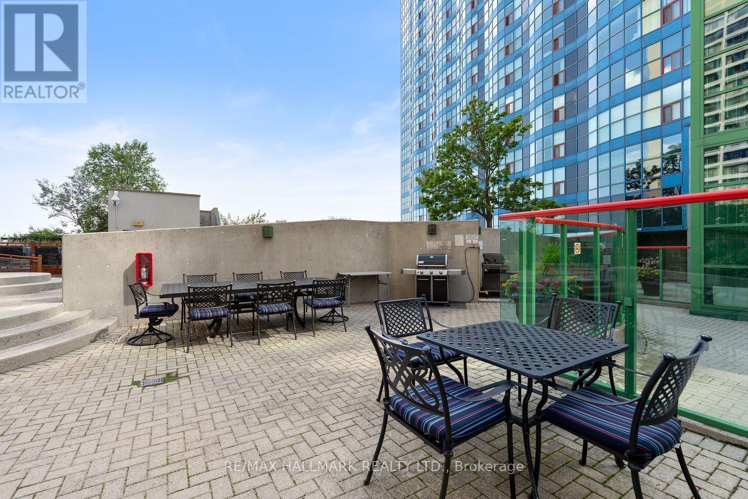 504 - 77 Harbour Square, Toronto, Ontario  M5J 2S2 - Photo 13 - C13676014