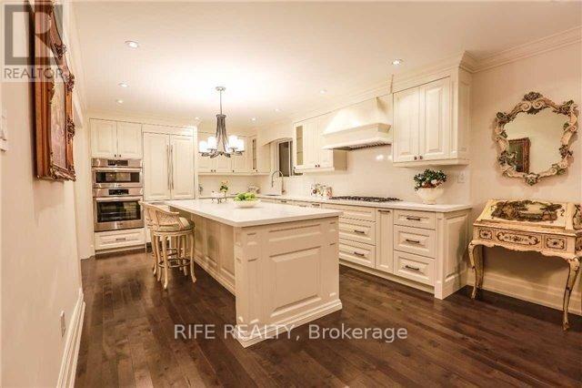 9 Gatehead Road, Toronto, Ontario  M2J 2P4 - Photo 7 - C13676078
