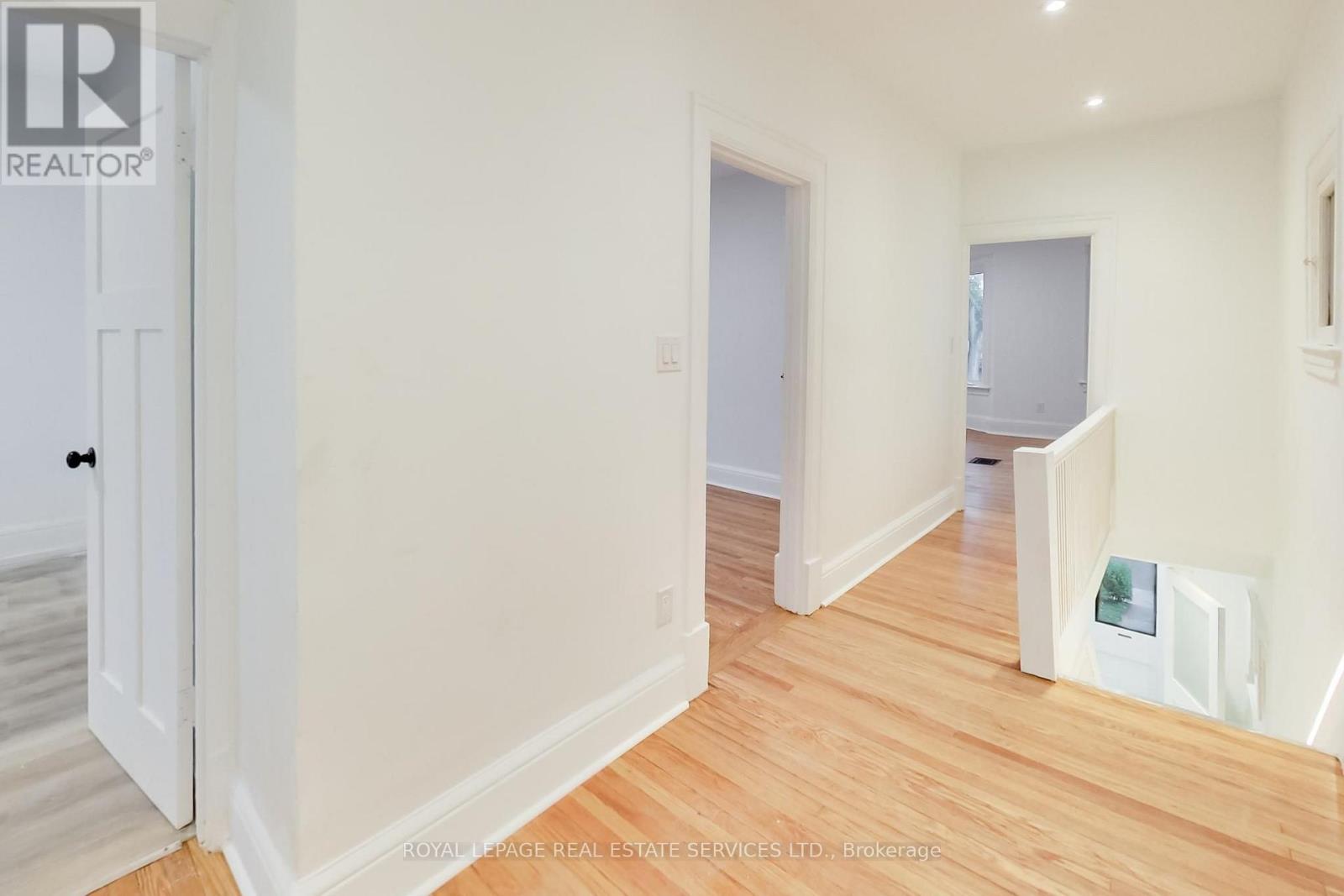 218 Montrose Avenue, Toronto, Ontario  M6G 3G7 - Photo 21 - C13676216