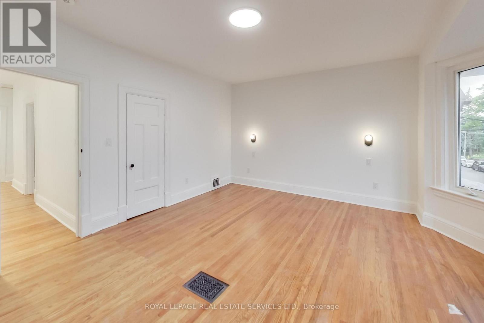 218 Montrose Avenue, Toronto, Ontario  M6G 3G7 - Photo 31 - C13676216